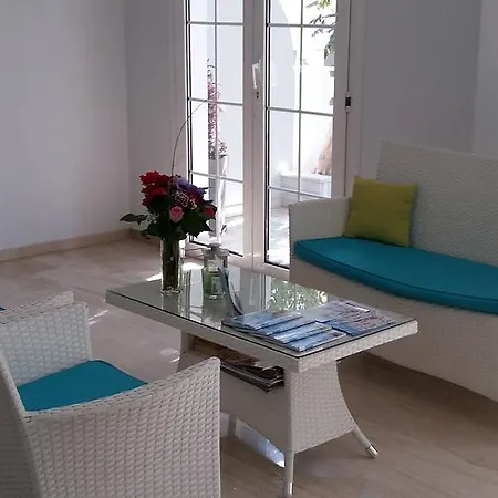 Aparthotel Skalidis 3*