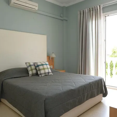 Aparthotel Skalidis