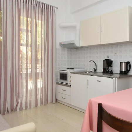 Skalidis Aparthotel