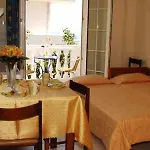 Appart hôtel Skalidis 4*